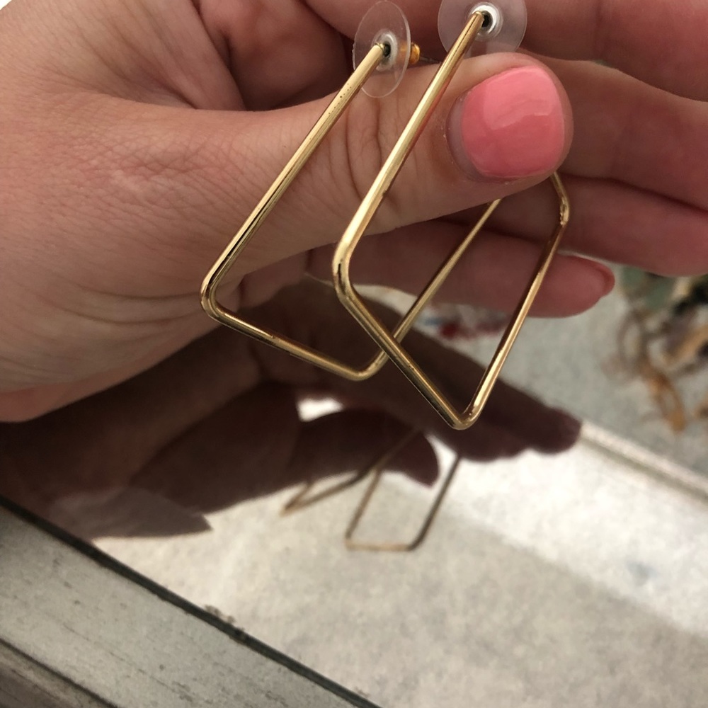 Slanted hoop earrings